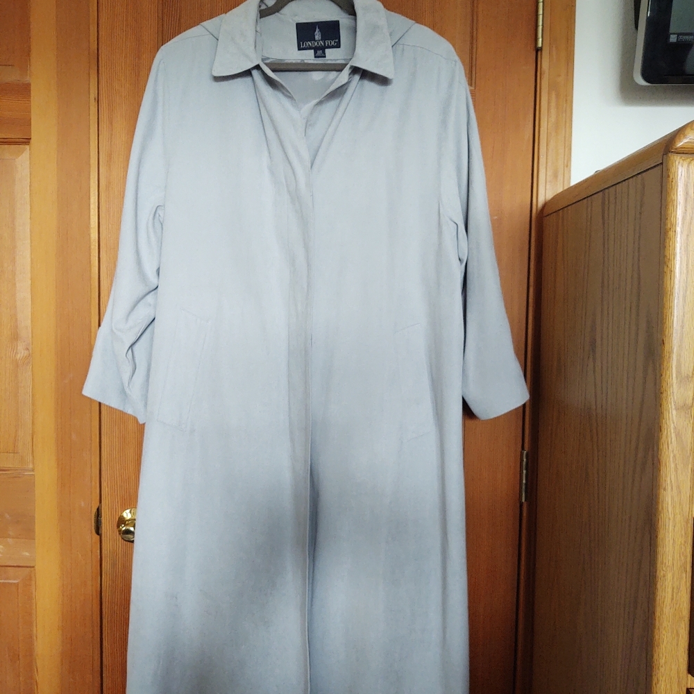 London Fog Rain Coat 18W